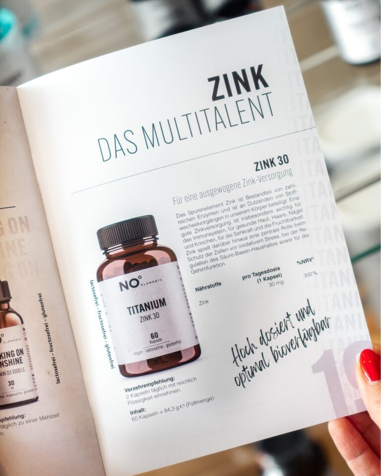 Instagram post from apotheke.wien. This post is in position 2.