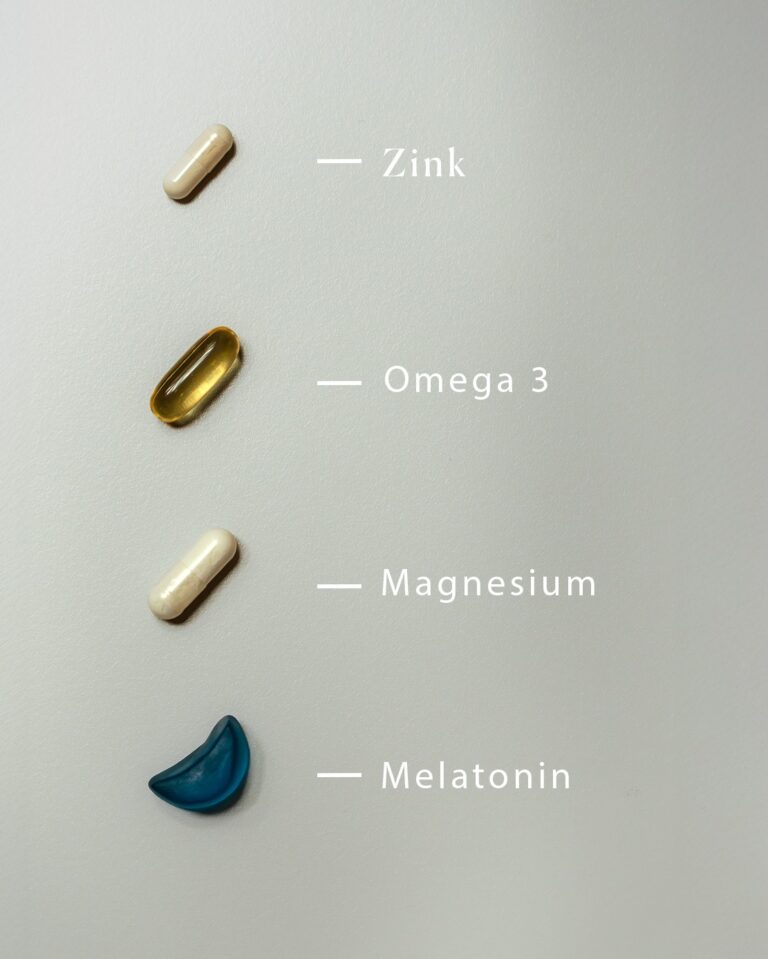 Instagram post from apotheke.wien. This post is in position 4.