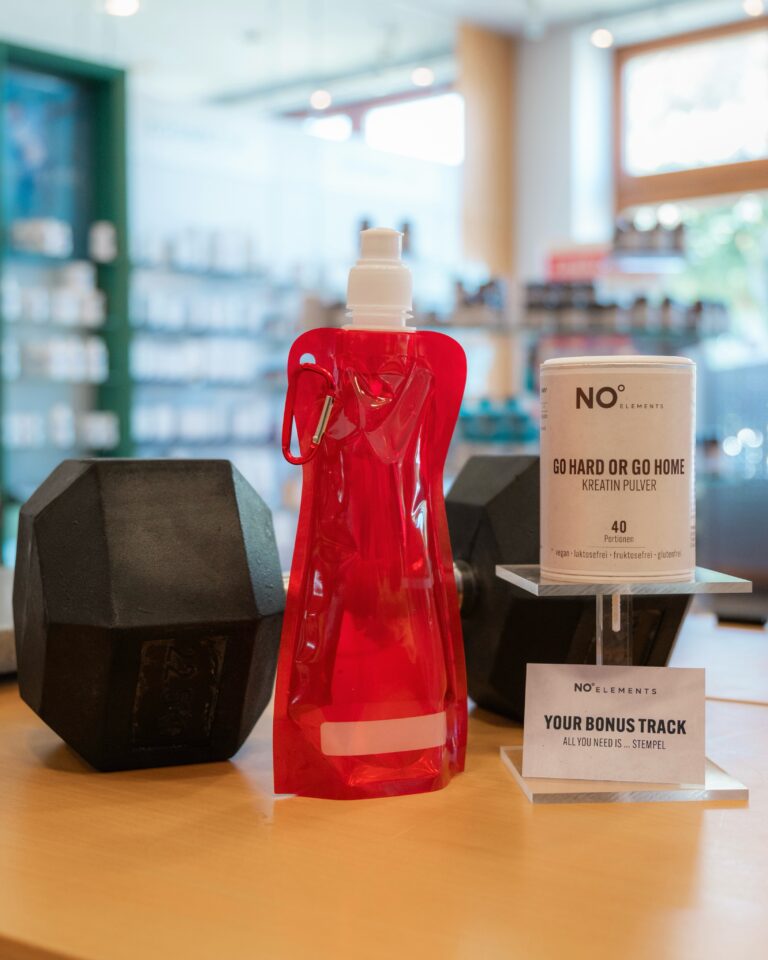 Instagram post from apotheke.wien. This post is in position 1.