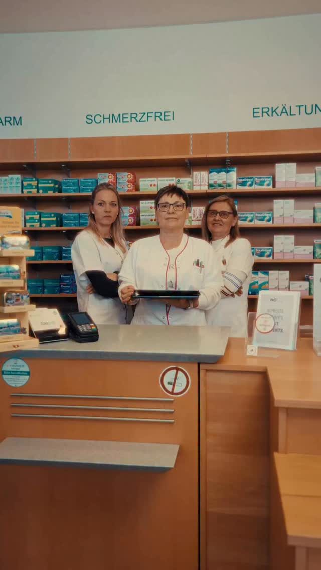 Instagram post from apotheke.wien. This post is in position 3.